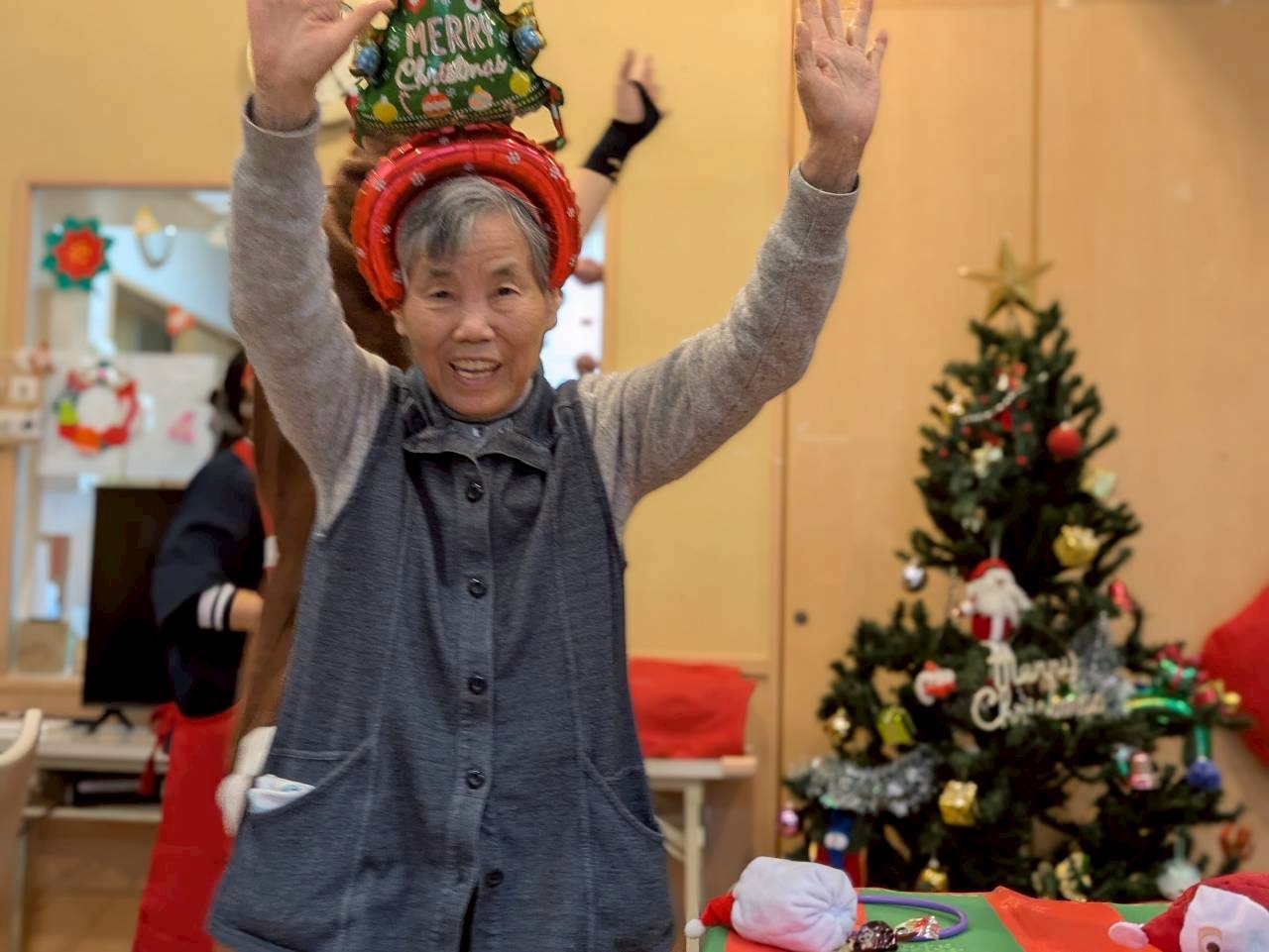 クリスマス行事を行いました