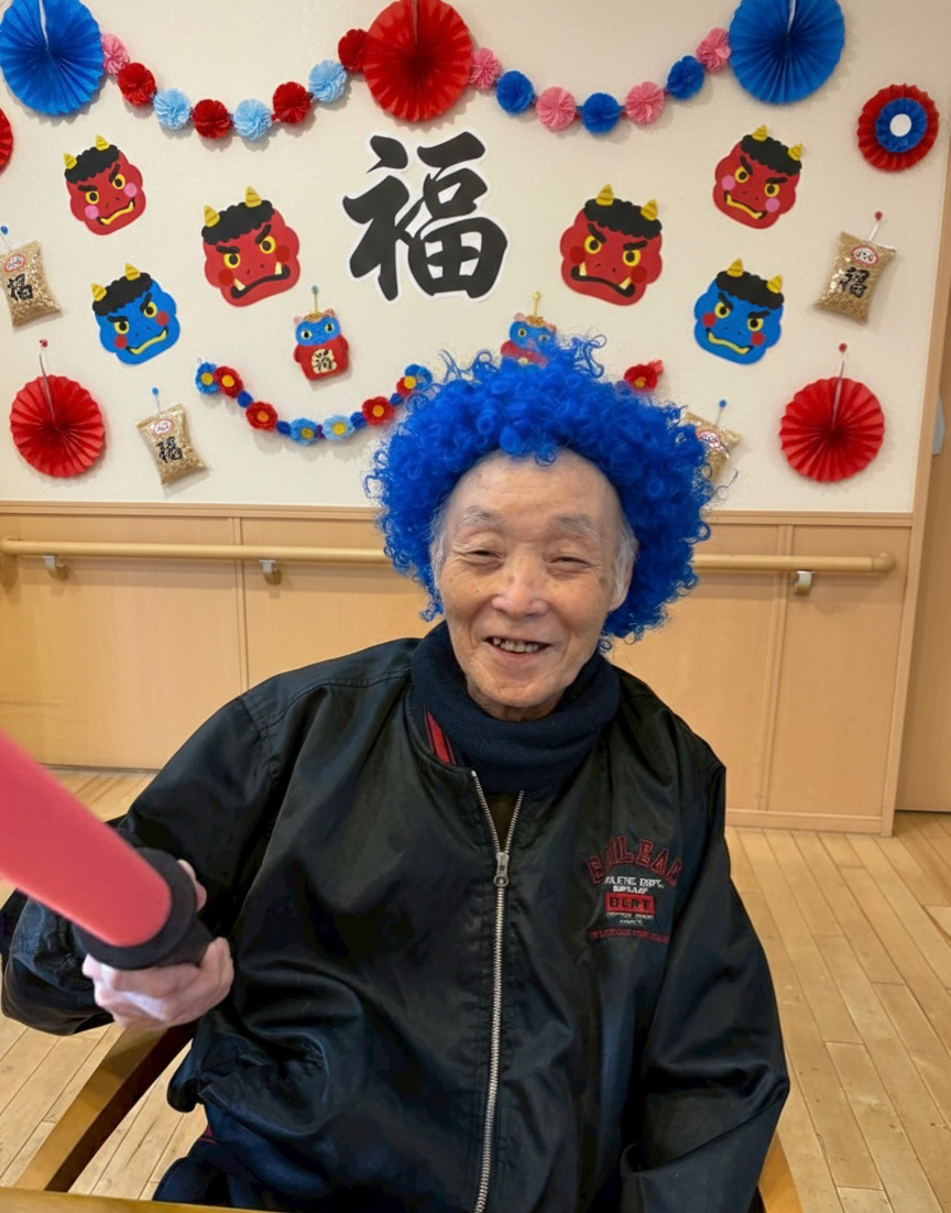 今年も節分の季節を迎え、ホーム内で豆まきを行いました