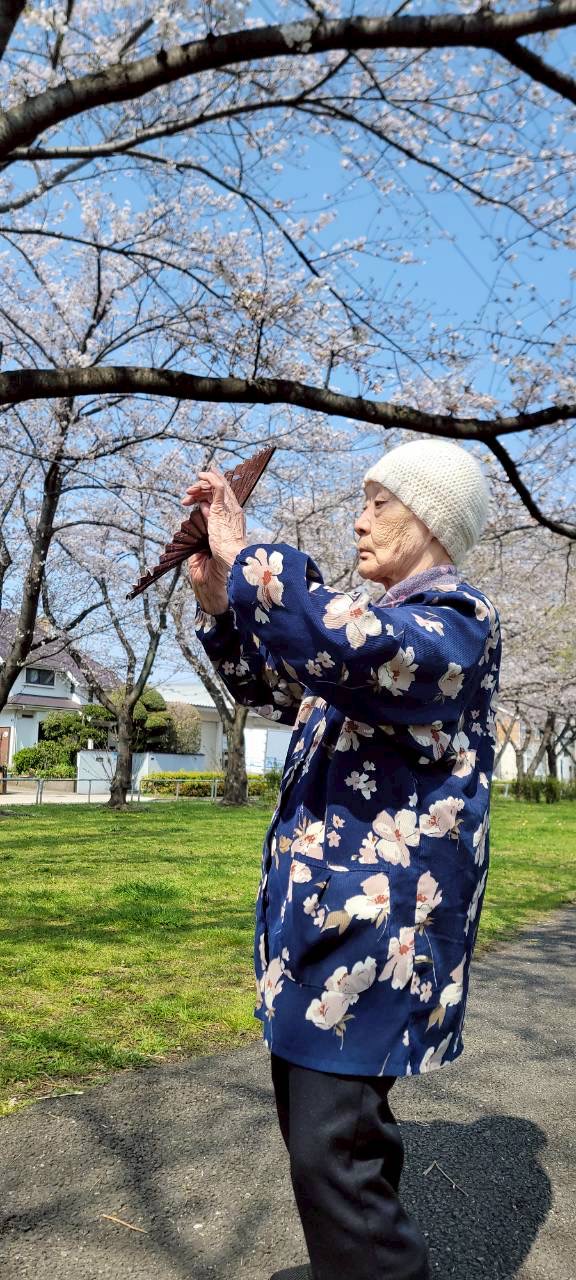 おはぎ作り・お花見を楽しみました