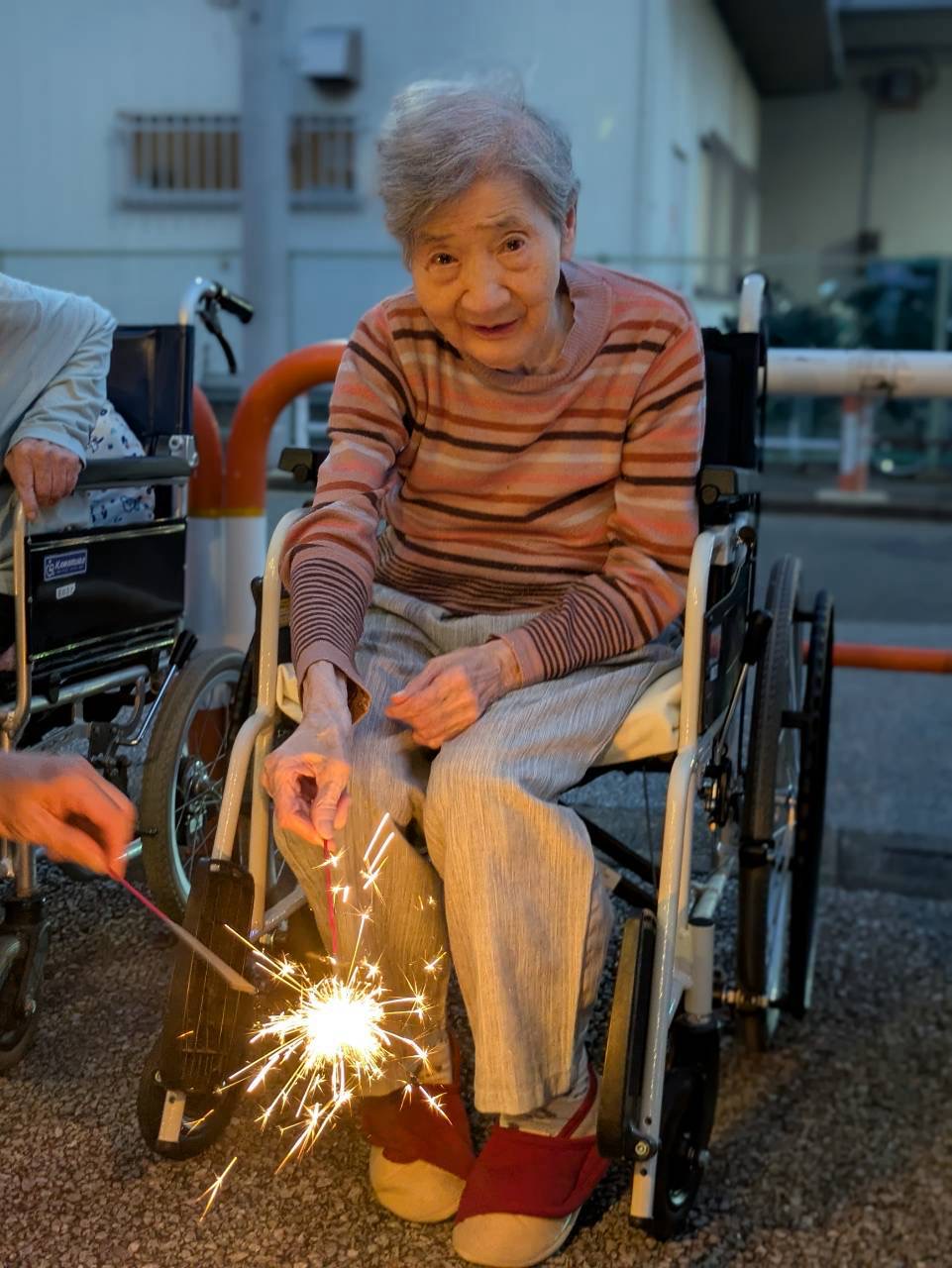 夏の思い出いっぱい！お誕生日会＆手持ち花火