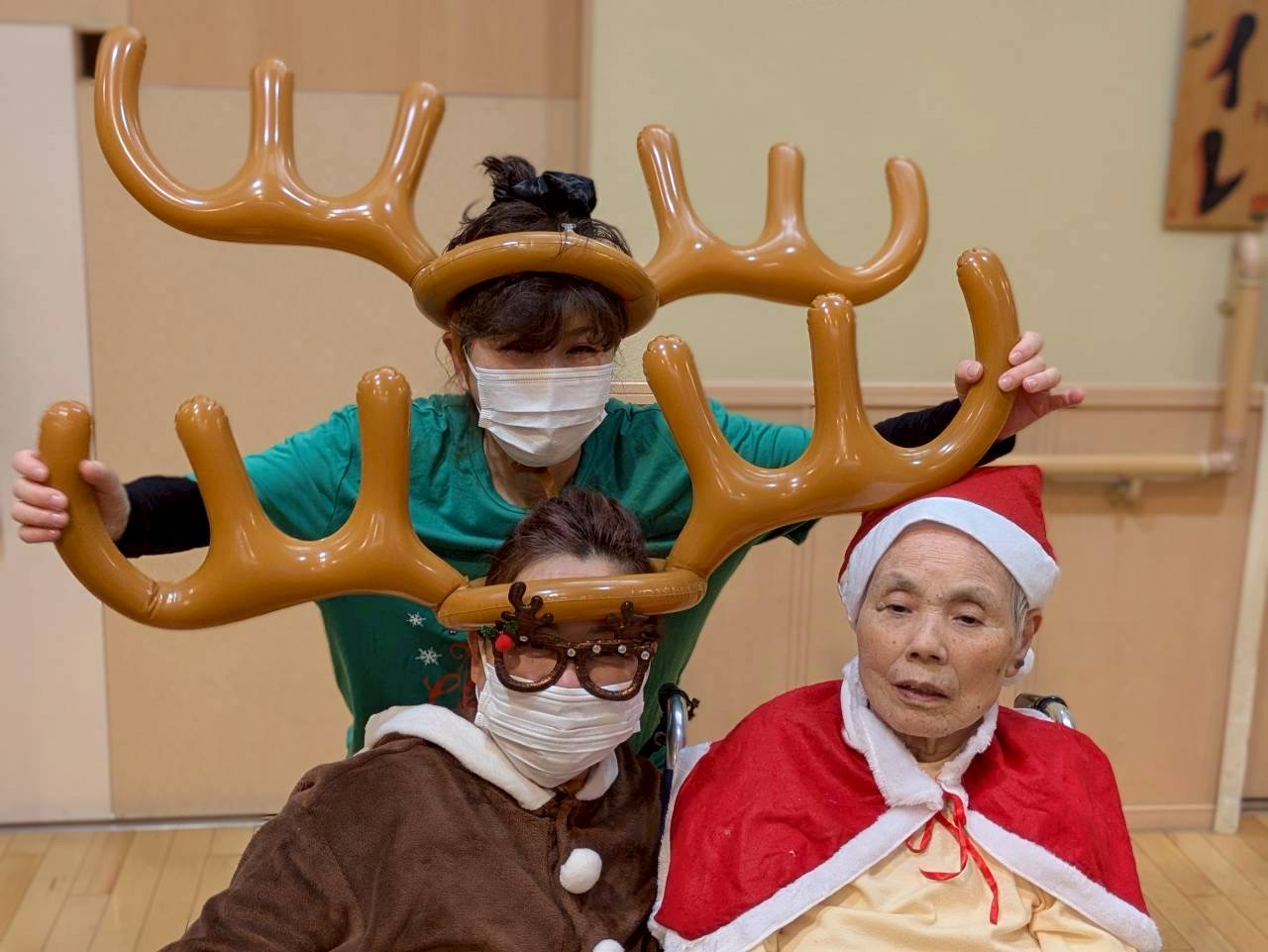 クリスマス行事を行いました