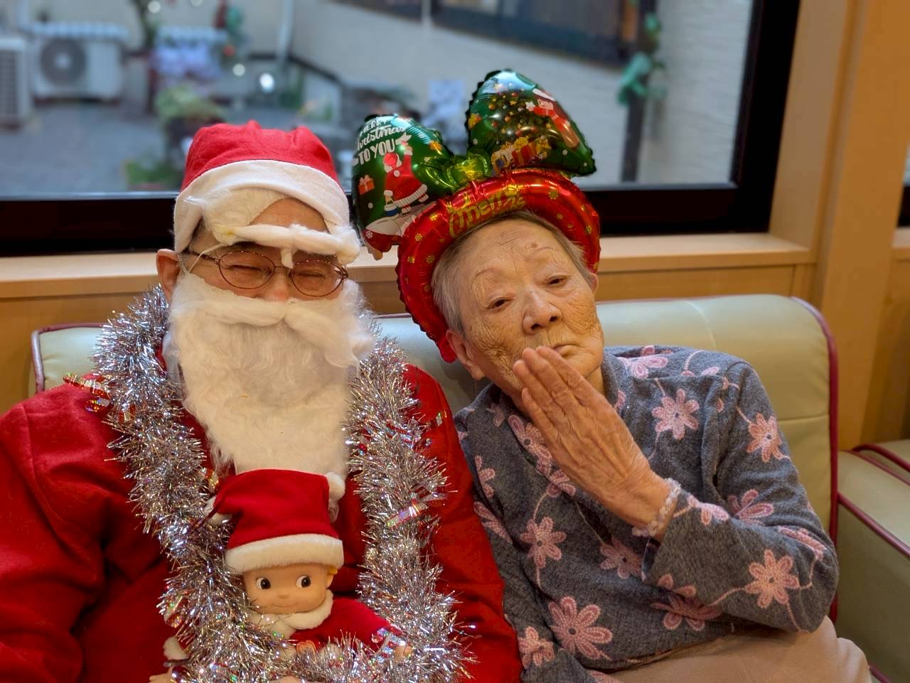 クリスマス行事を行いました